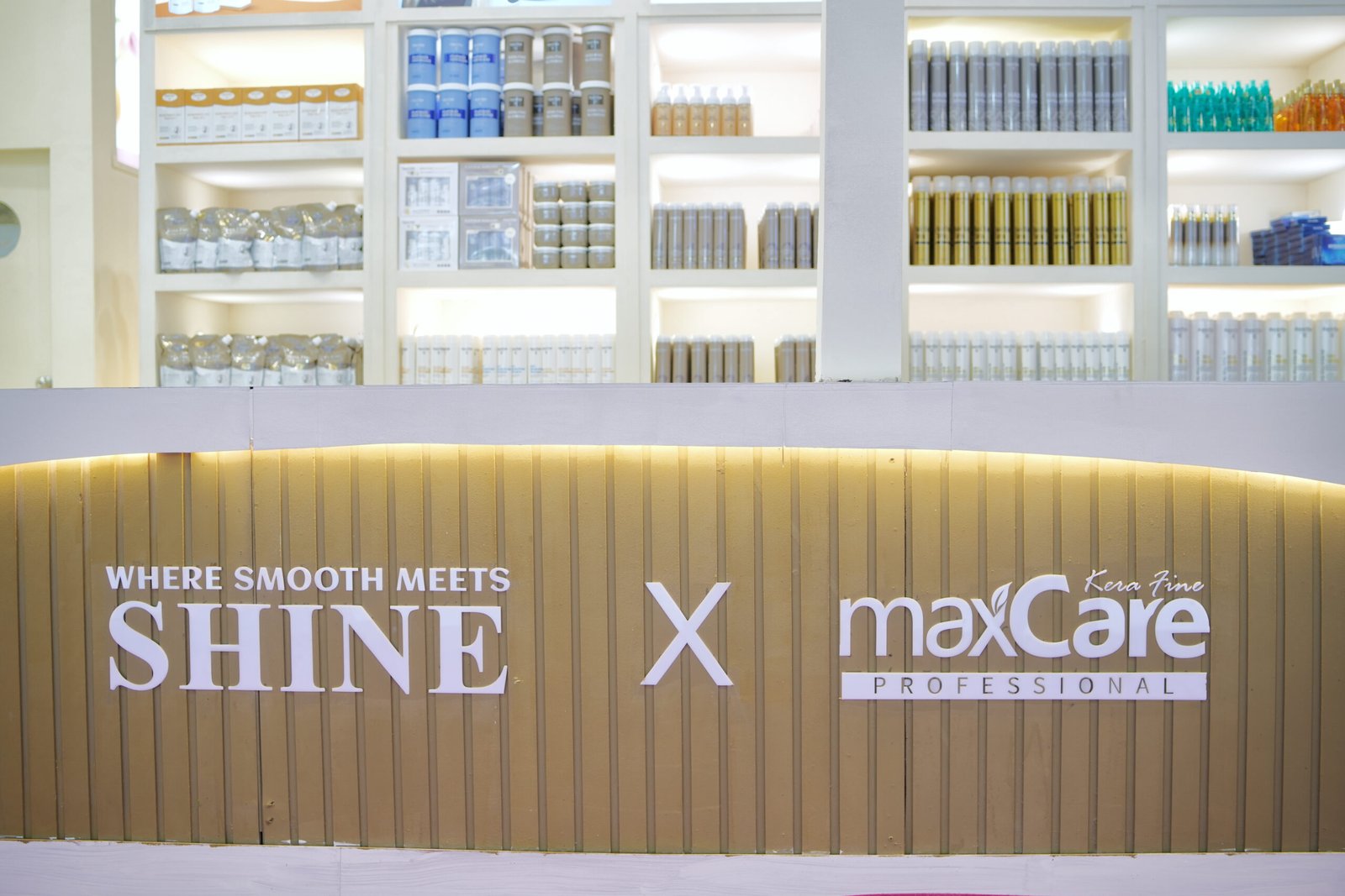 MaxCare Professional Exhibition Stand